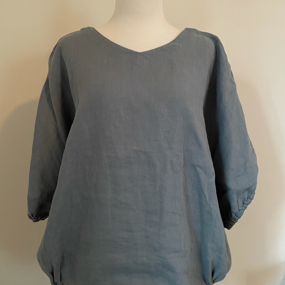 Not Perfect Linen light blue linen puff sleeve top